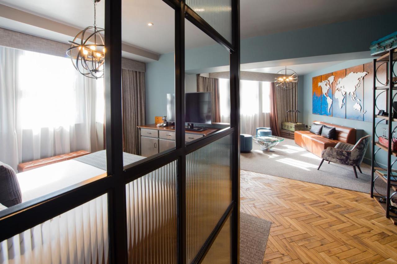 มาลแมซง แมนเชสเตอร์ Hotel ภายนอก รูปภาพ