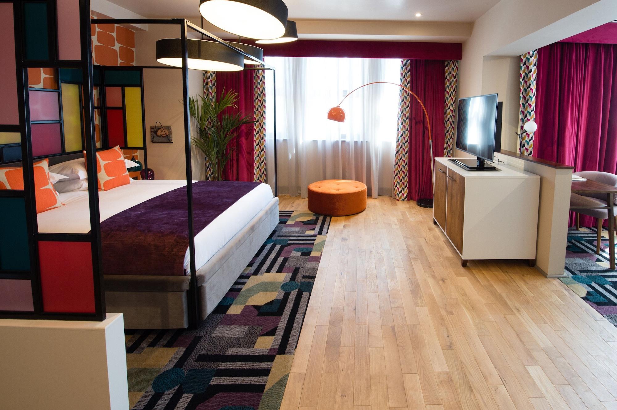 มาลแมซง แมนเชสเตอร์ Hotel ภายนอก รูปภาพ