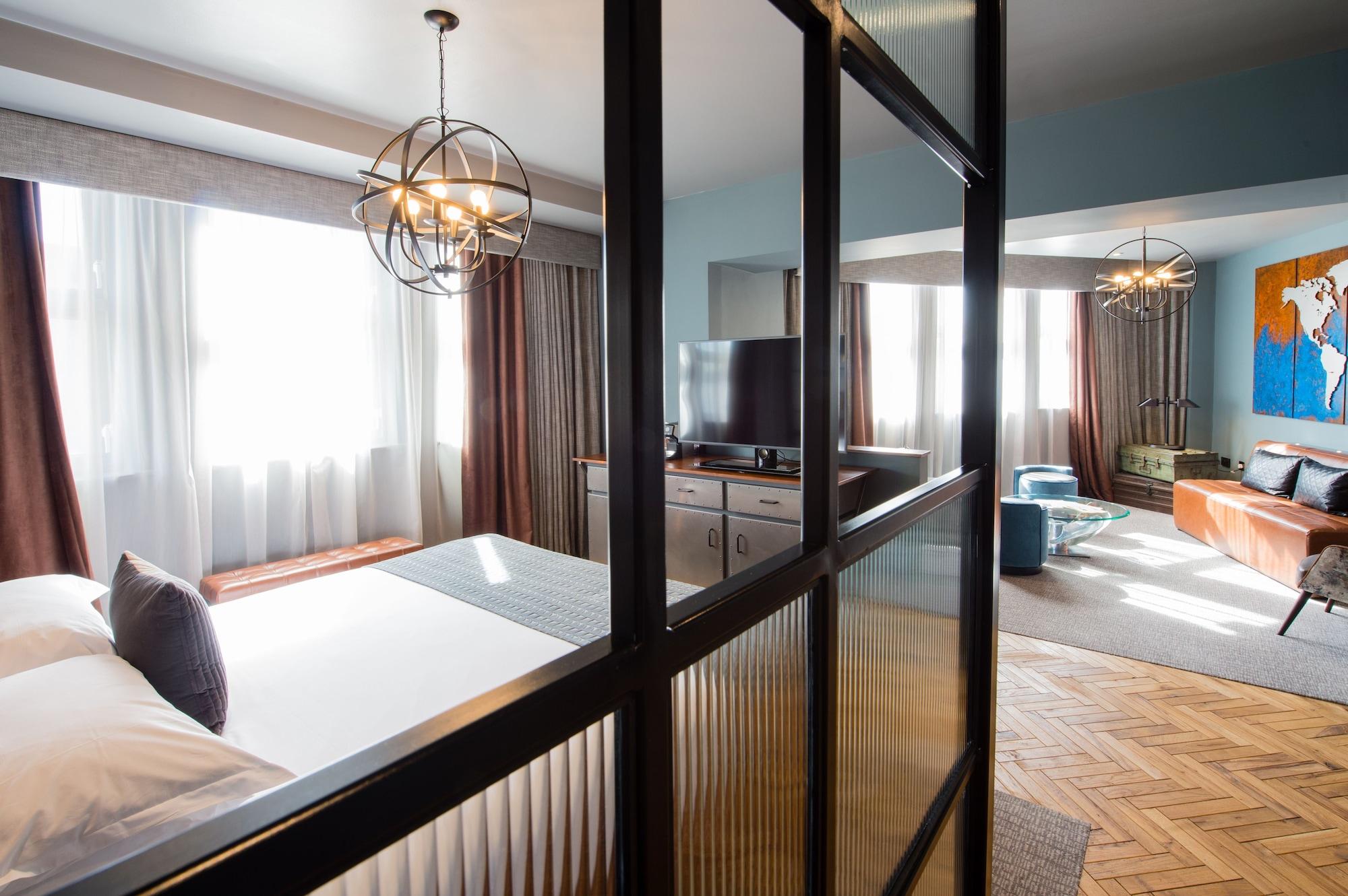 มาลแมซง แมนเชสเตอร์ Hotel ภายนอก รูปภาพ